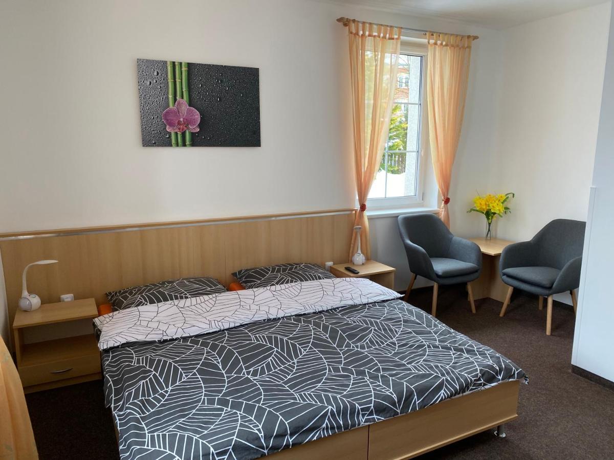 Penzion pod Kostelem Bublava Esterno foto