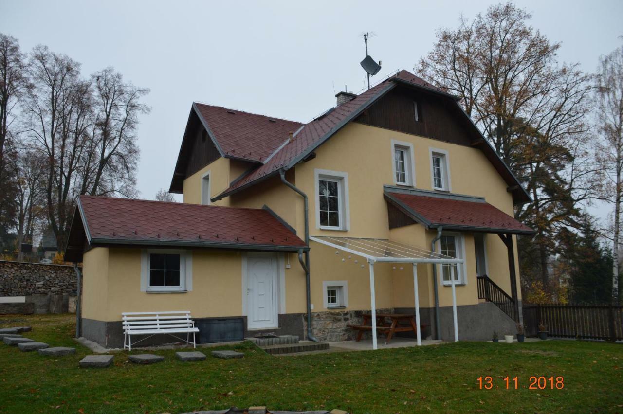 Penzion pod Kostelem Bublava Esterno foto